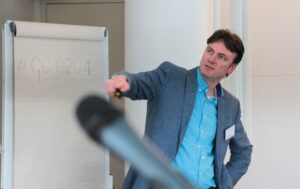 Ruud Paulusse presenteert bij de Gebruiker Centraal-bijeenkomst op 2 april 2015